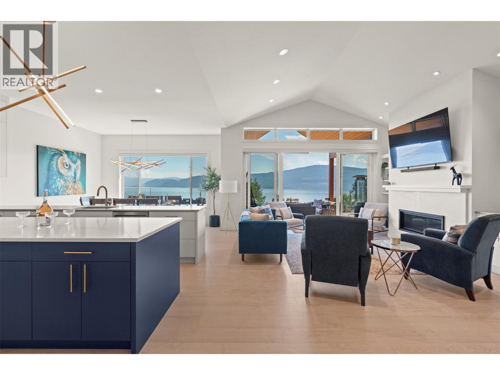 8 Kenyon Road - 12