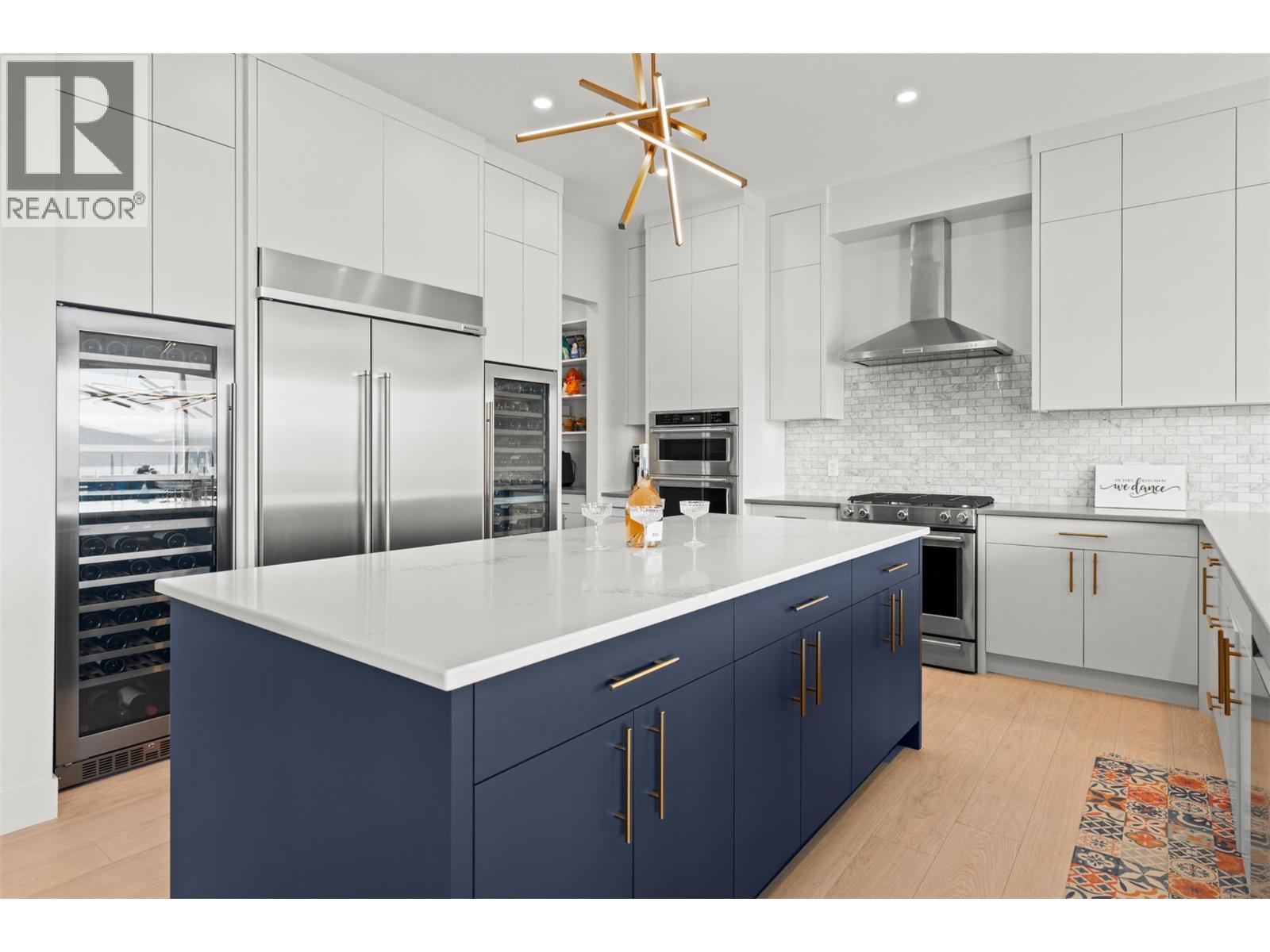 8 Kenyon Road - 15