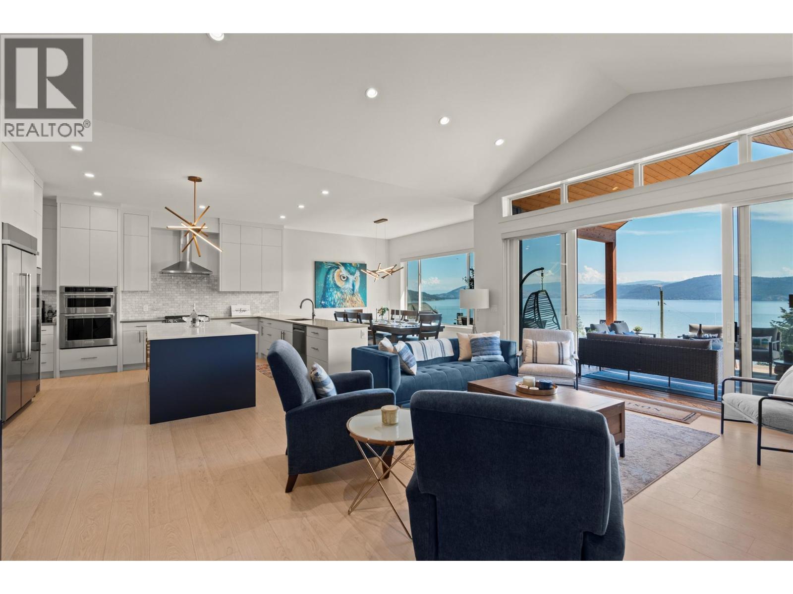 8 Kenyon Road - 27