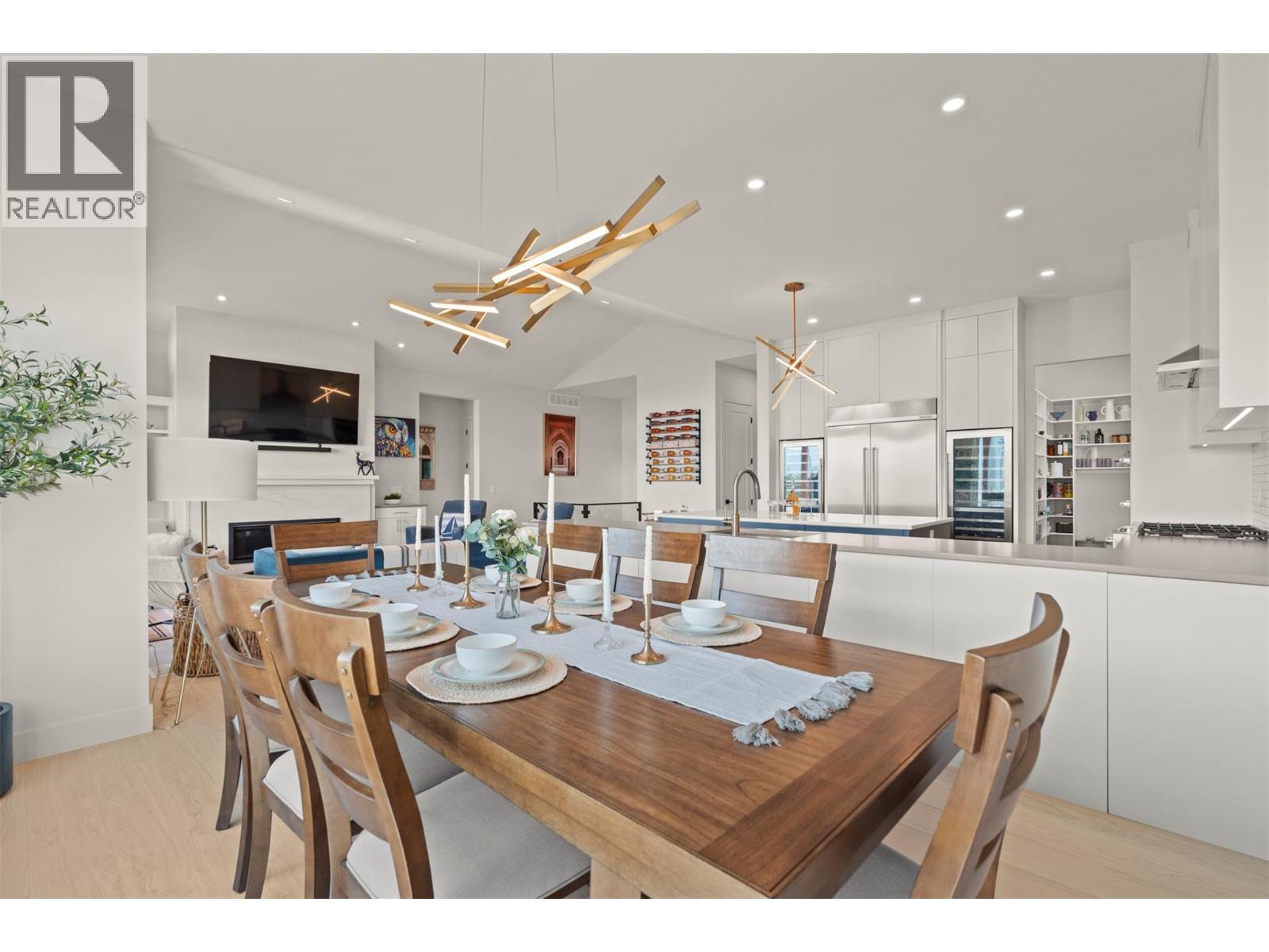 8 Kenyon Road - 32