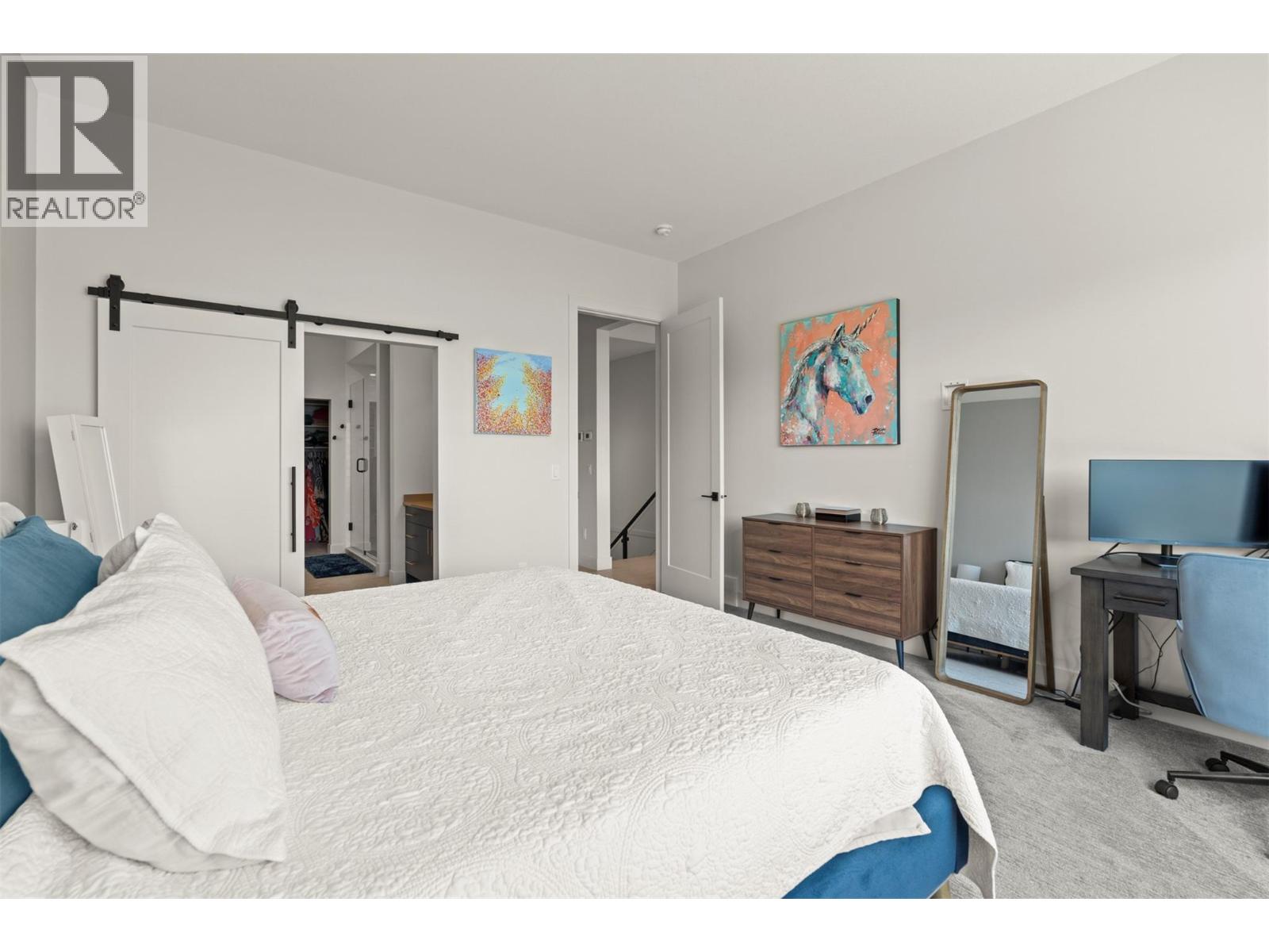 8 Kenyon Road - 35