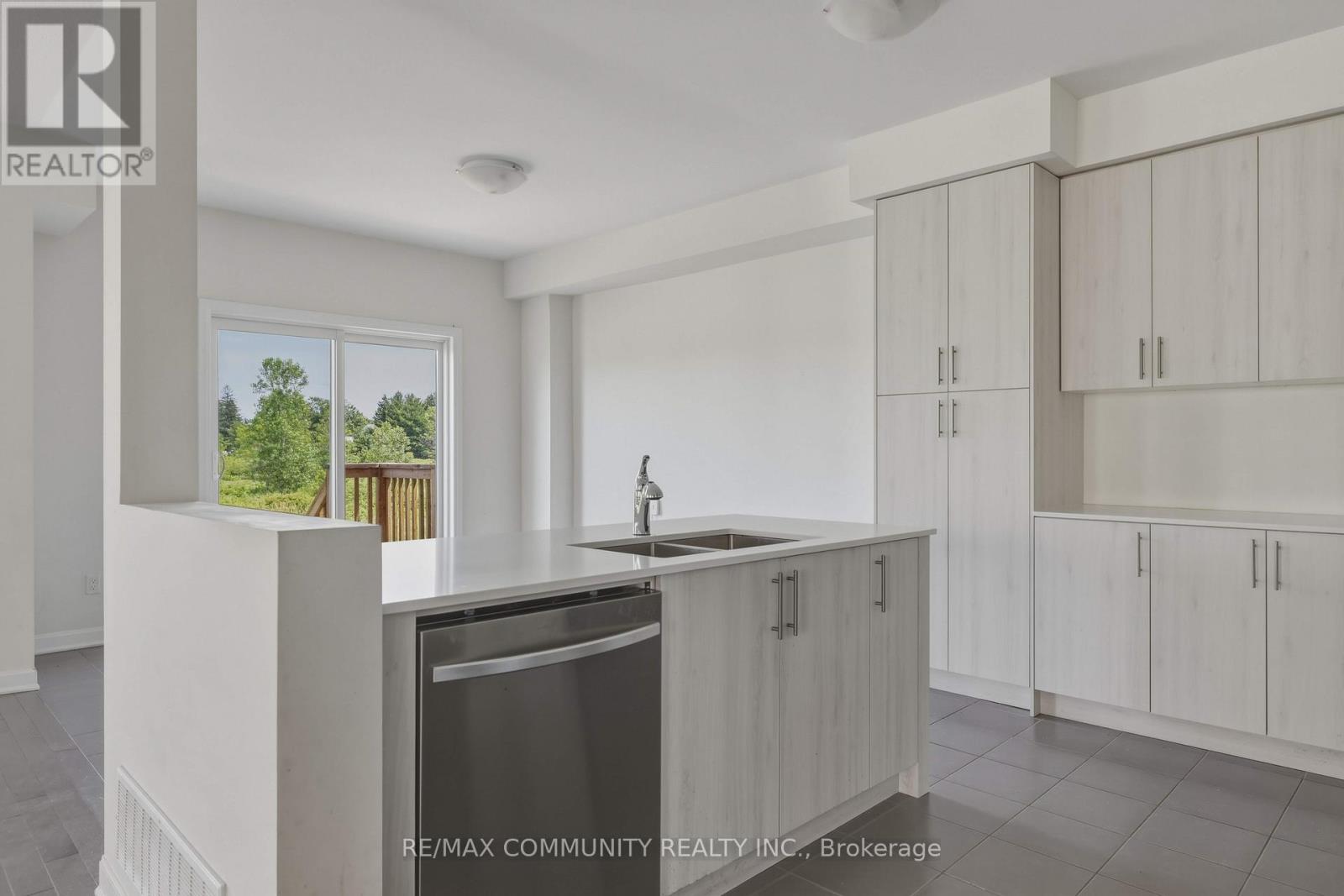 110 OAKMONT DRIVE - 10