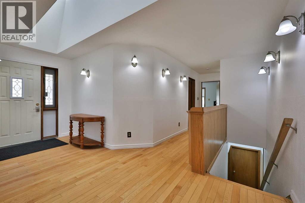 369 S 2 Street W - 24