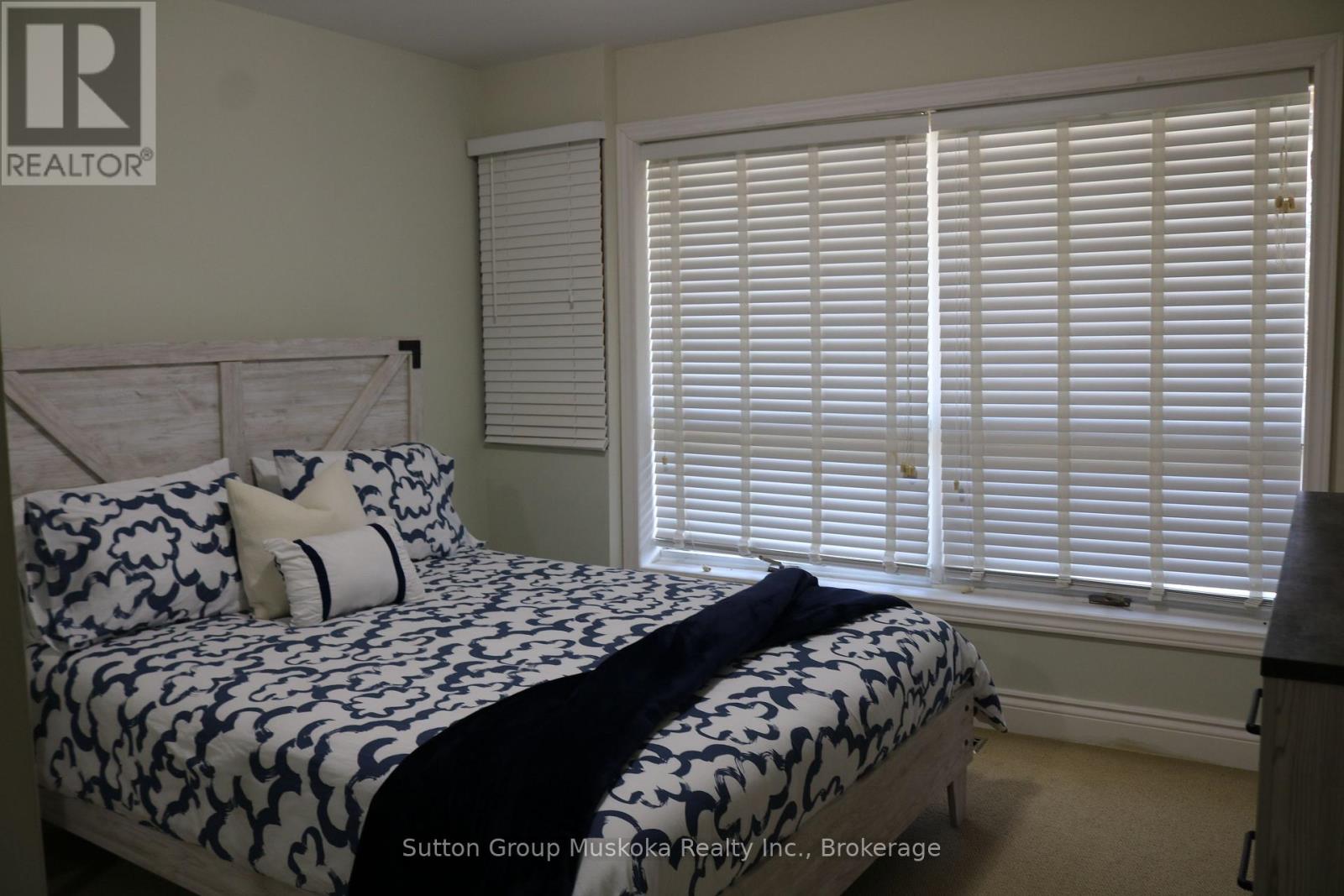 165 GOLDEN PHEASANT DRIVE - 10