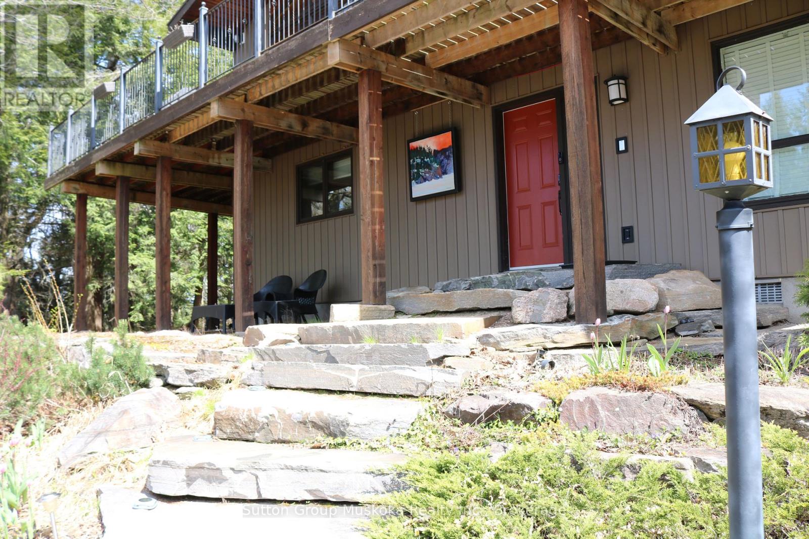 165 GOLDEN PHEASANT DRIVE - 23