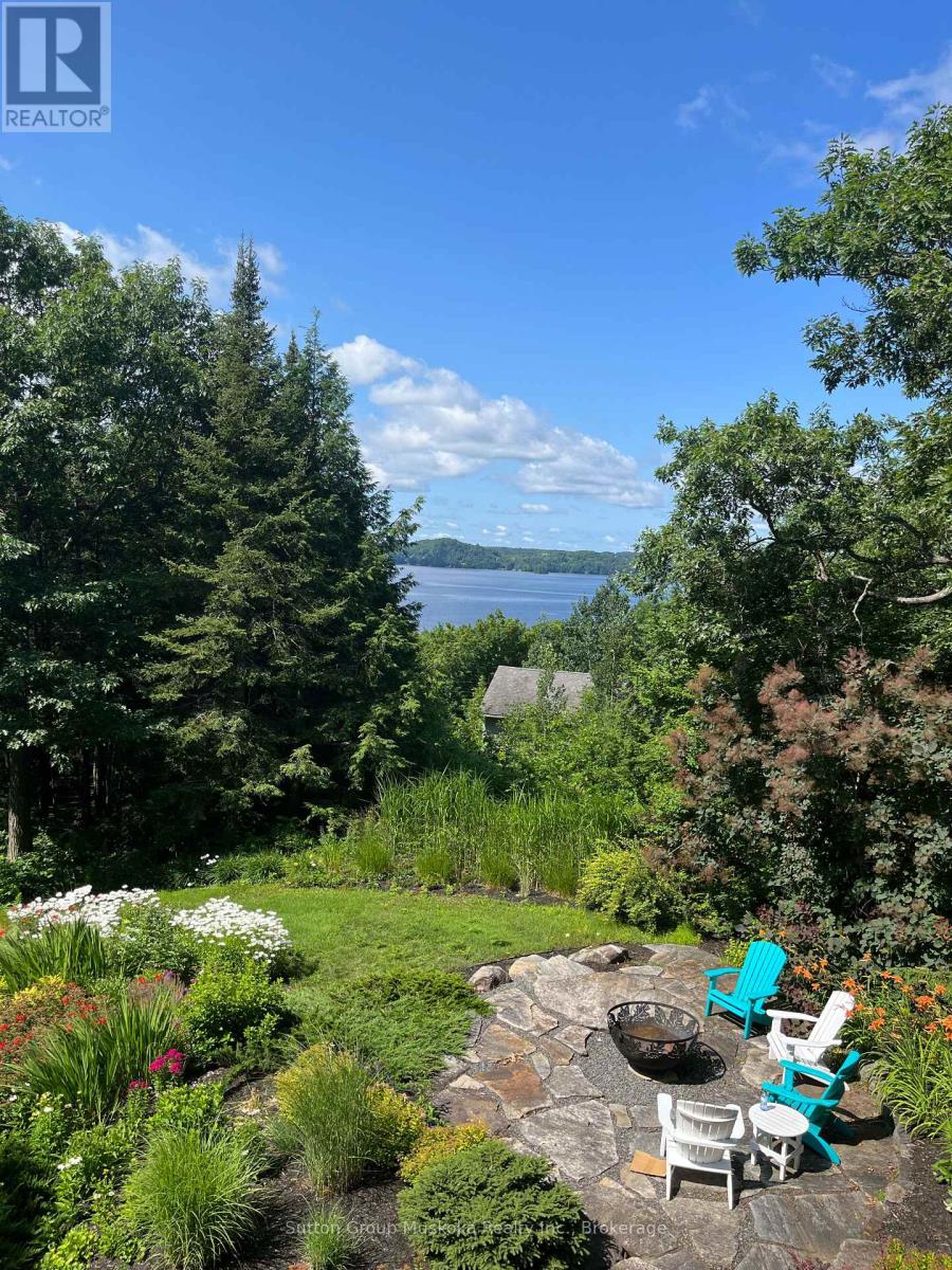 165 GOLDEN PHEASANT DRIVE - 29