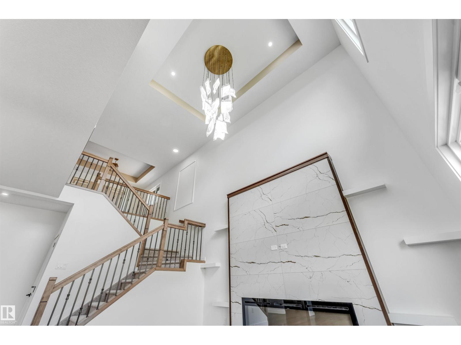 136 Creekside LN - 6