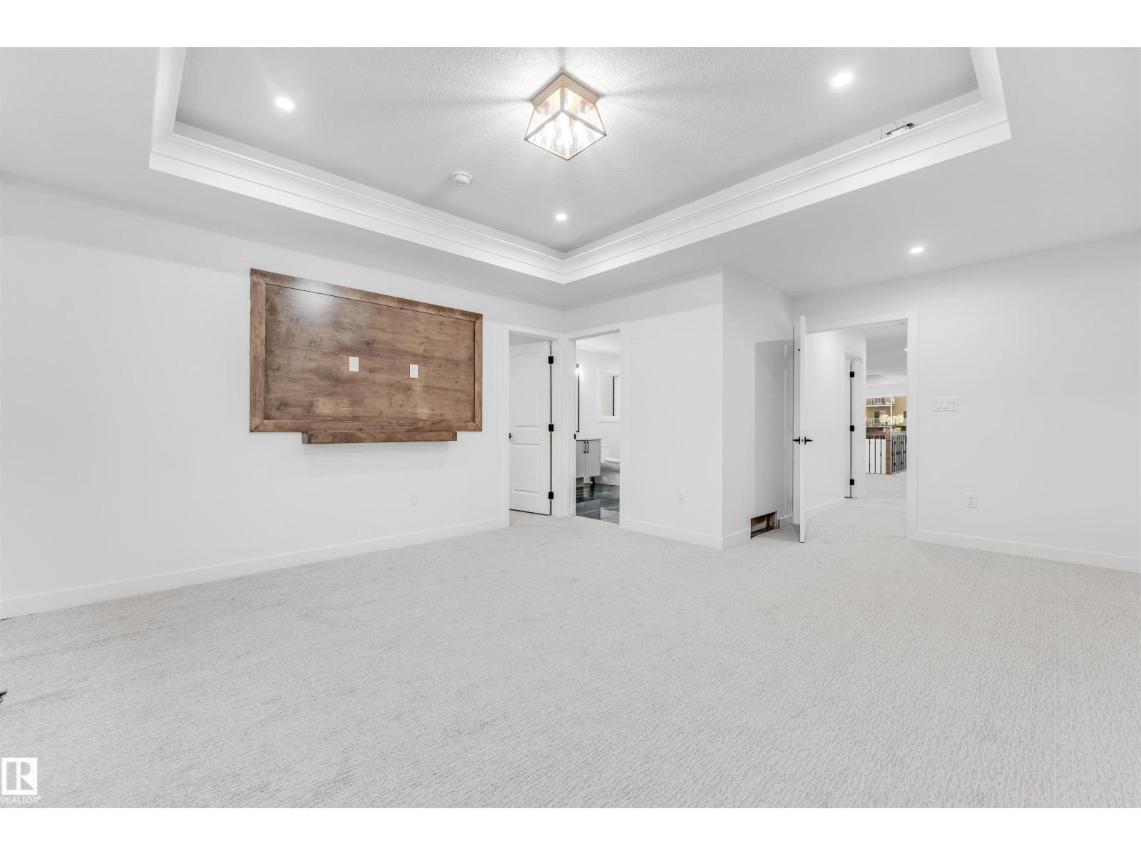 136 Creekside LN - 34