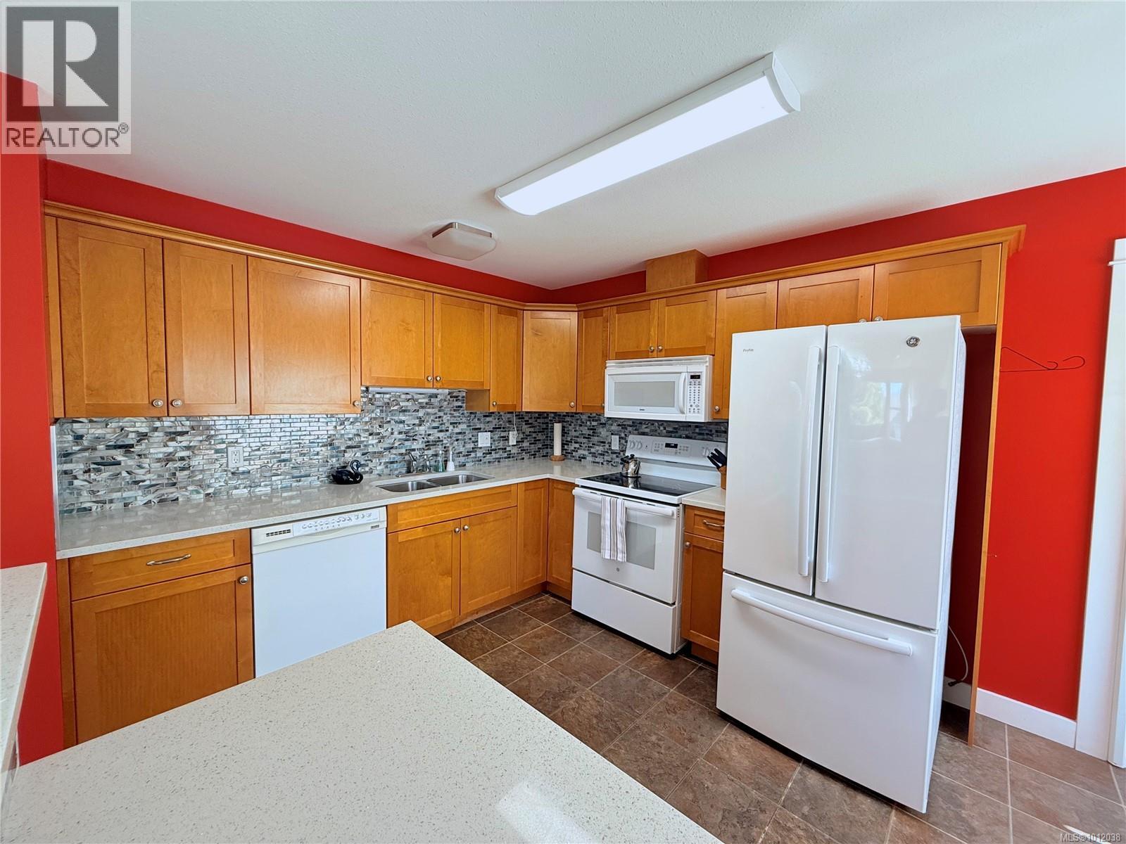 6 769 Merecroft Rd, Campbell River
