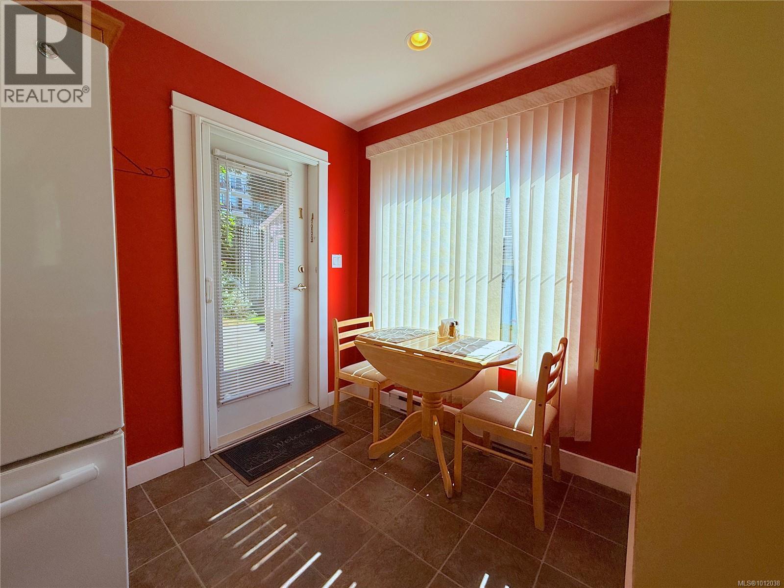 6 769 Merecroft Rd, Campbell River
