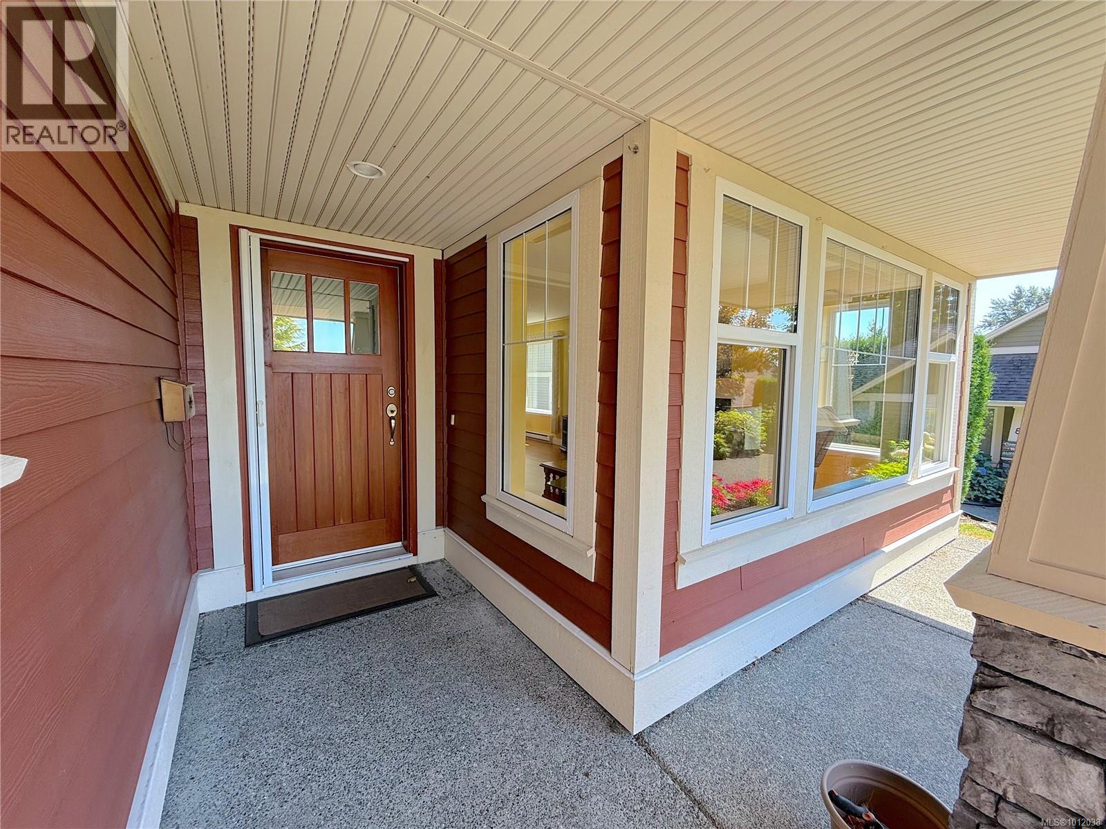 6 769 Merecroft Rd, Campbell River