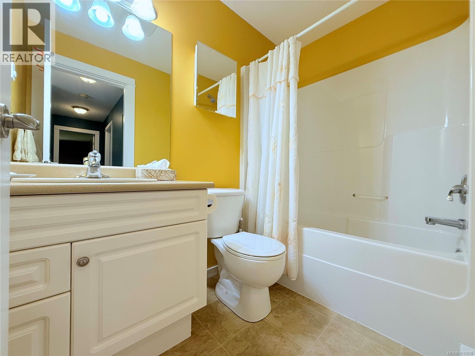 6 769 Merecroft Rd, Campbell River