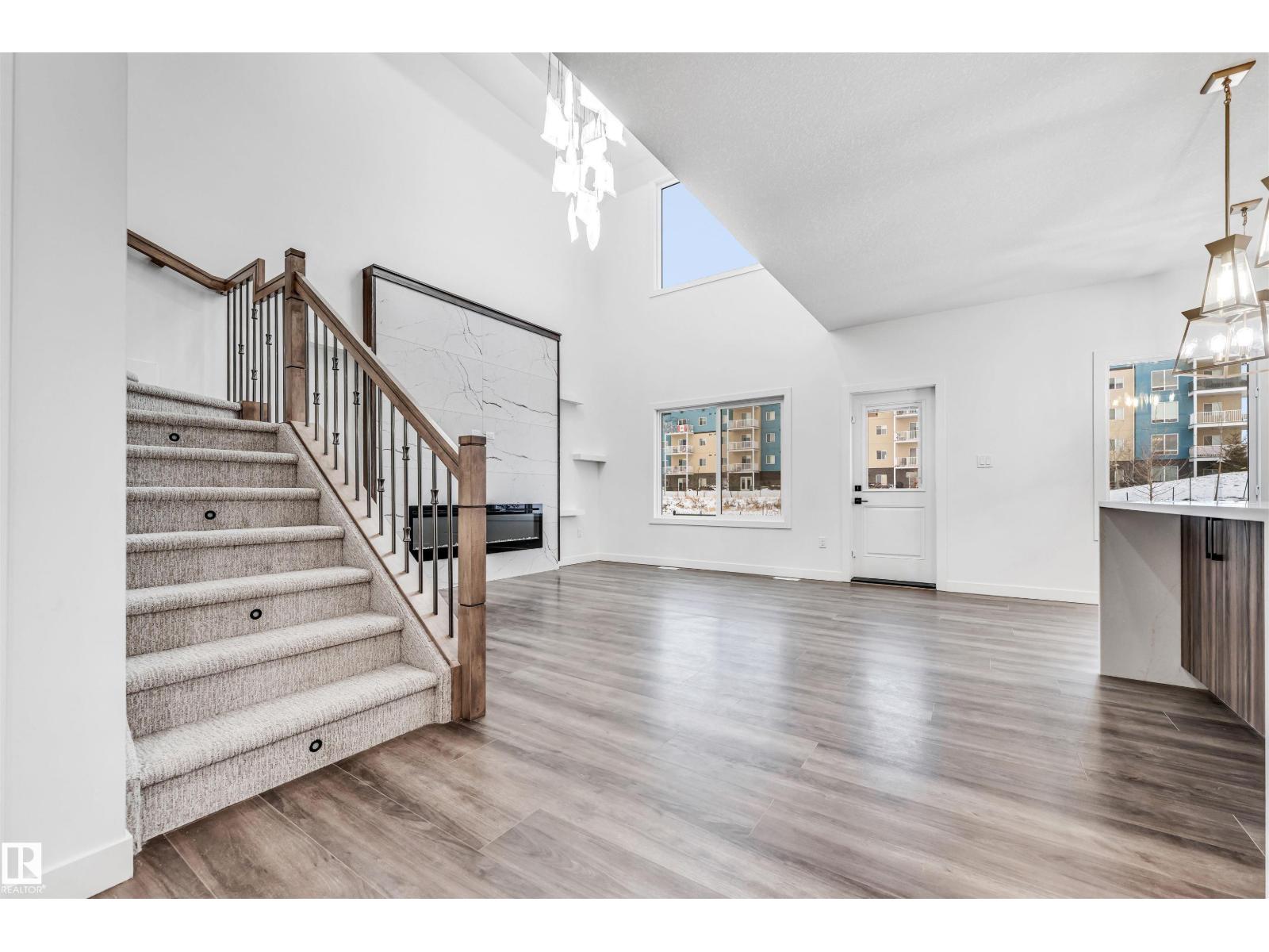 136 Creekside LN - 19