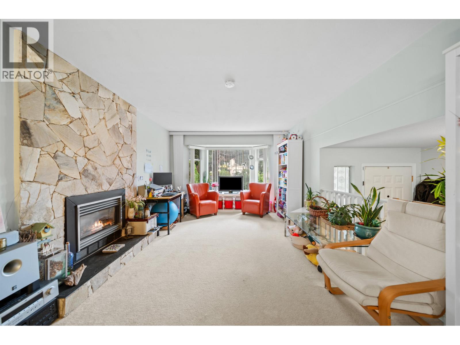 1303 NESTOR STREET, Coquitlam