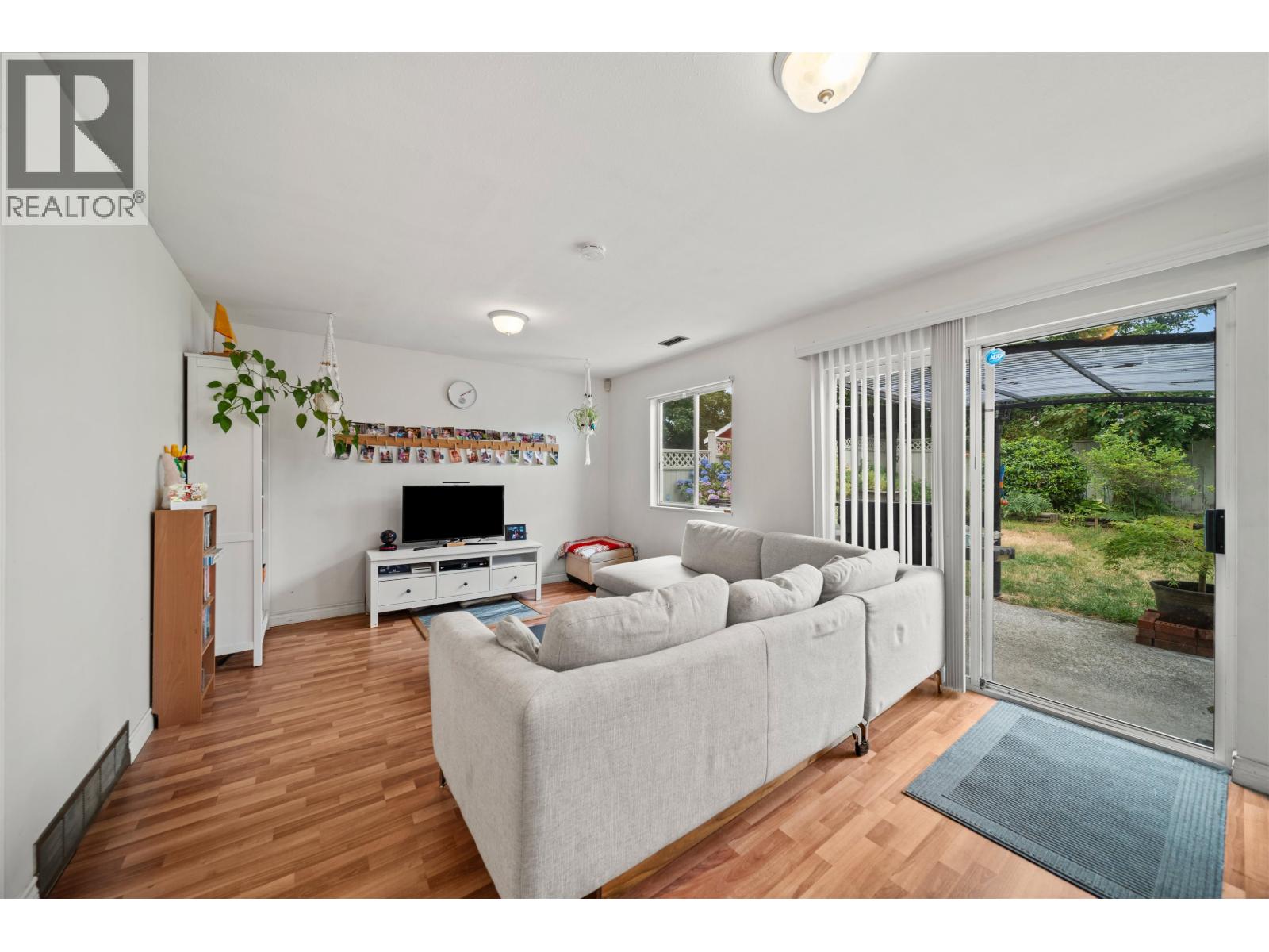 1303 NESTOR STREET, Coquitlam