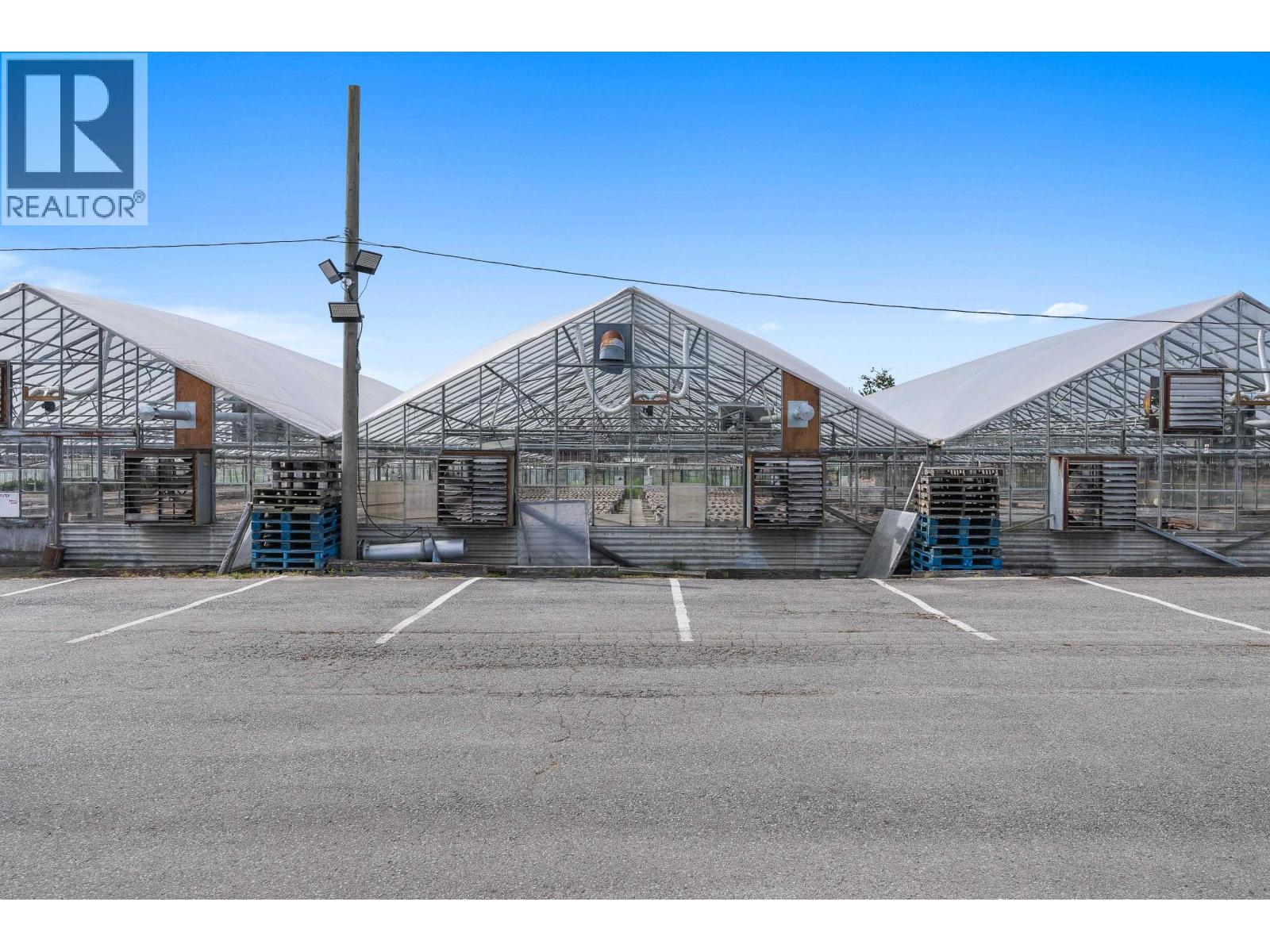 6210 104 STREET, Delta