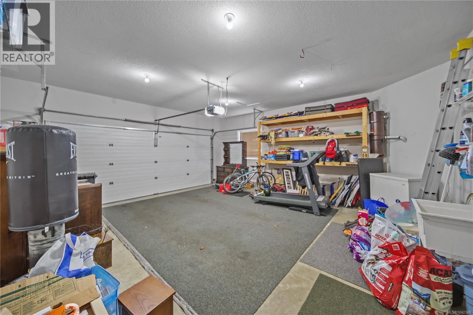 5575 Woodland Cres E - 17
