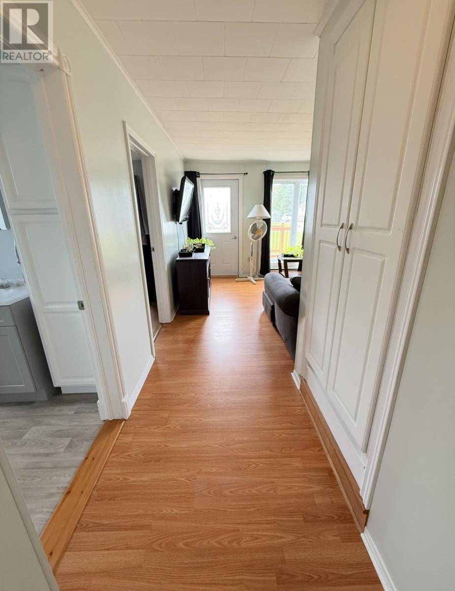20 Sixth Avenue - 29