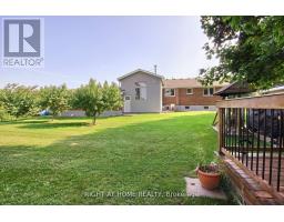 Family room - 3800 County 88 Road, Bradford West Gwillimbury, ON L3Z3K7 Photo 6