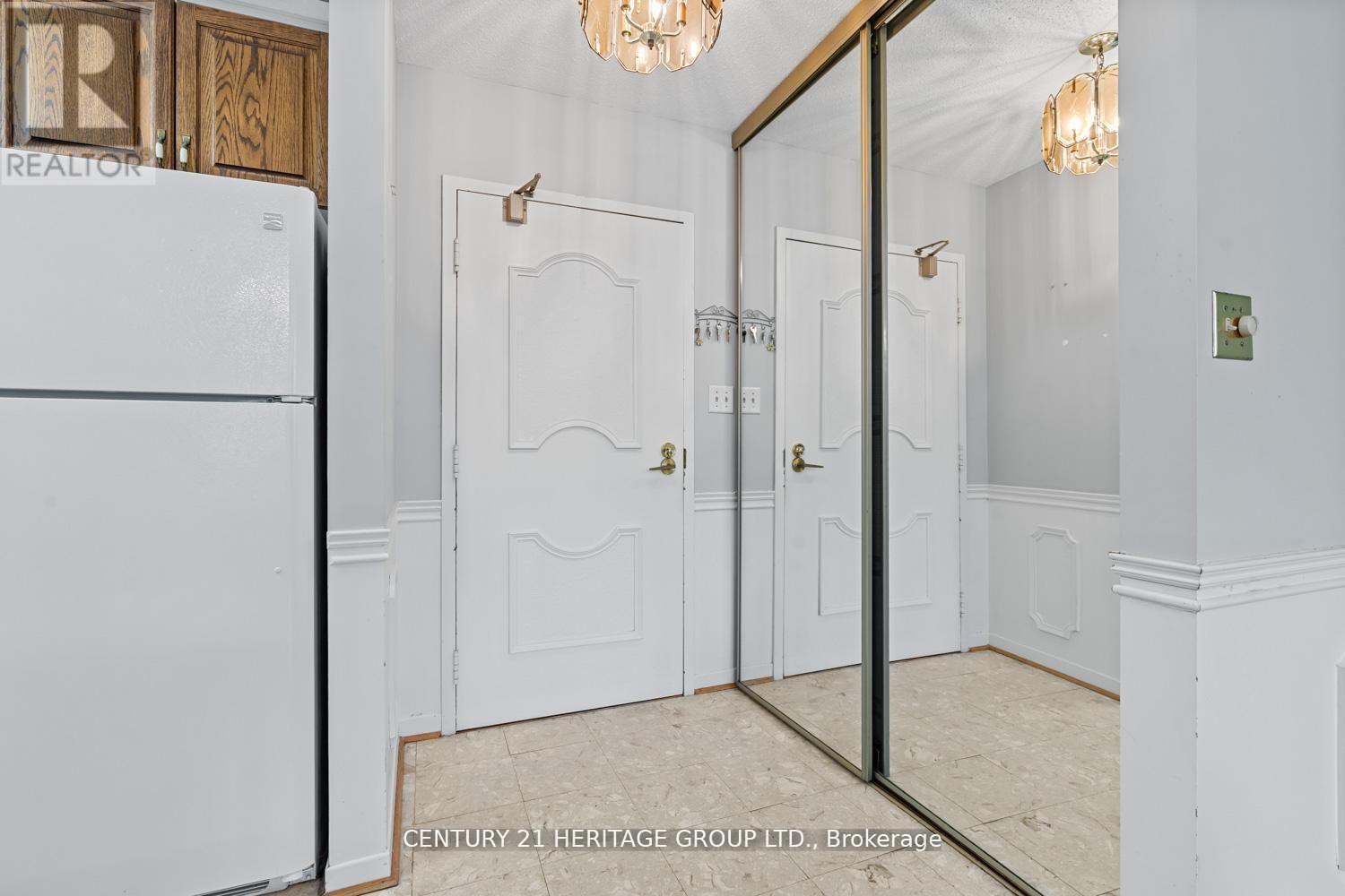 #105 166 OLIVE STREET - 34