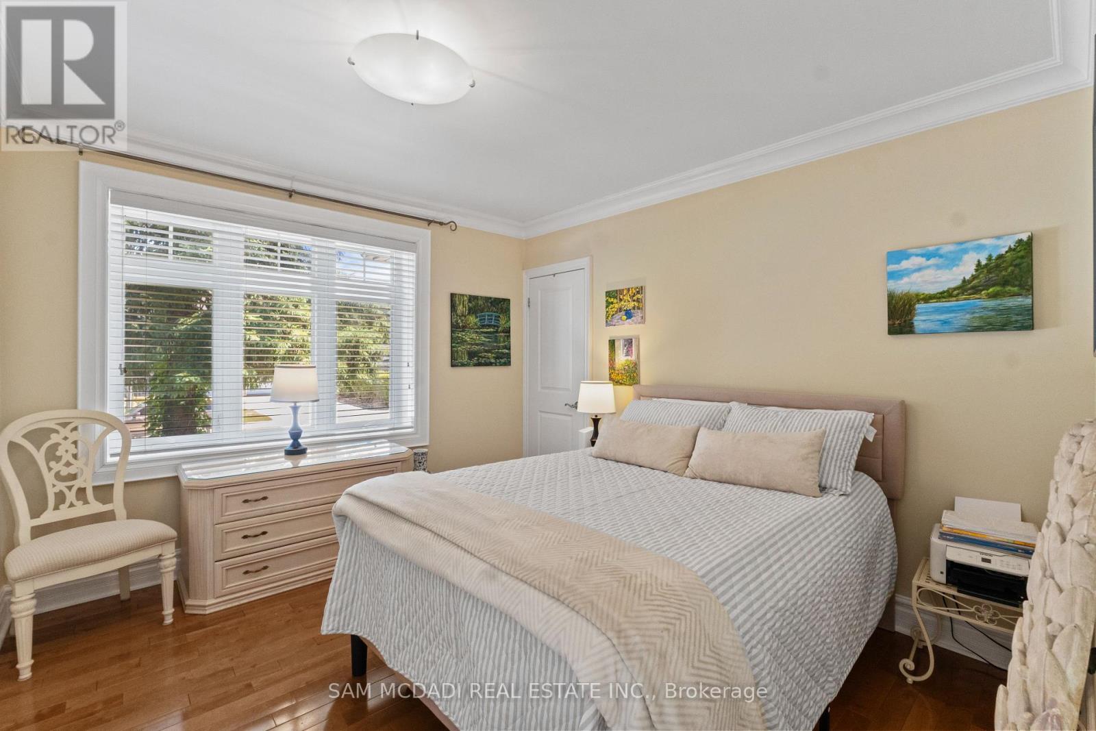 1522 GLENHILL CRESCENT - Image 17