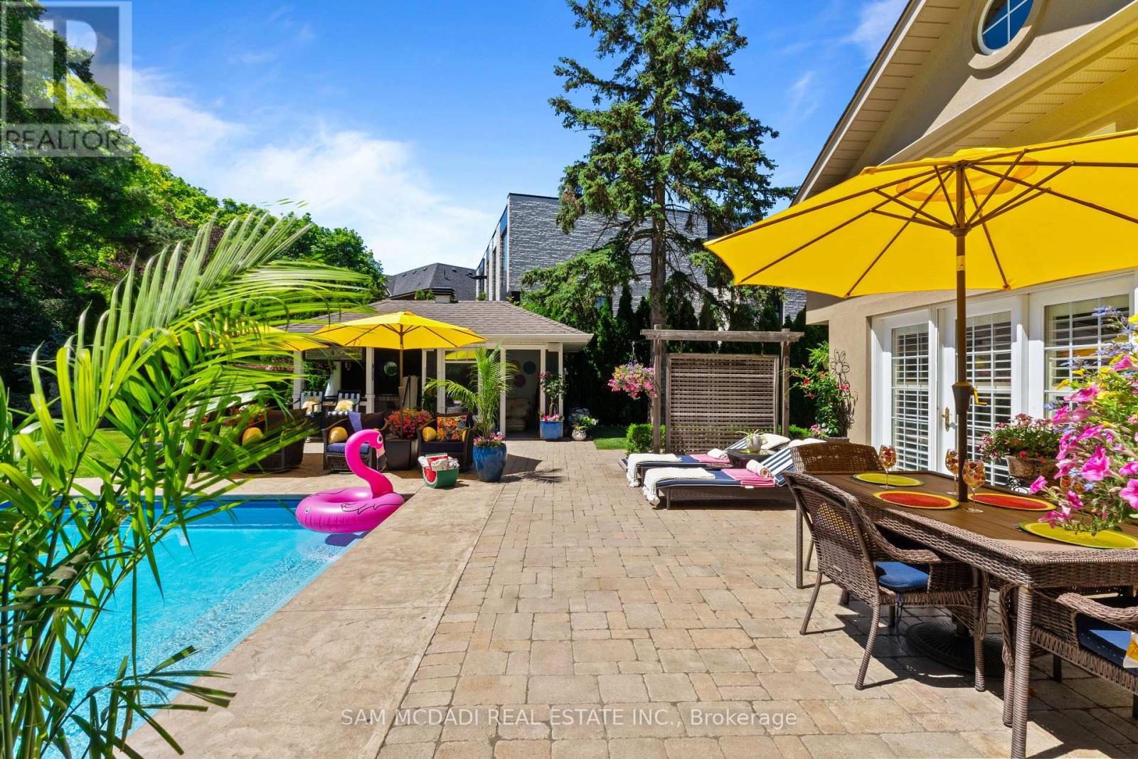 1522 GLENHILL CRESCENT - Image 37