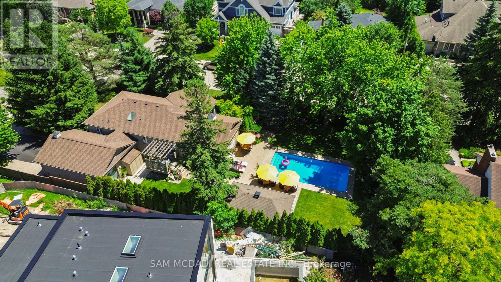 1522 GLENHILL CRESCENT - Image 44