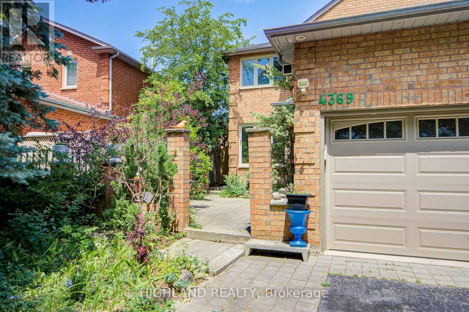 4369 SPINNINGDALE COURT - 13