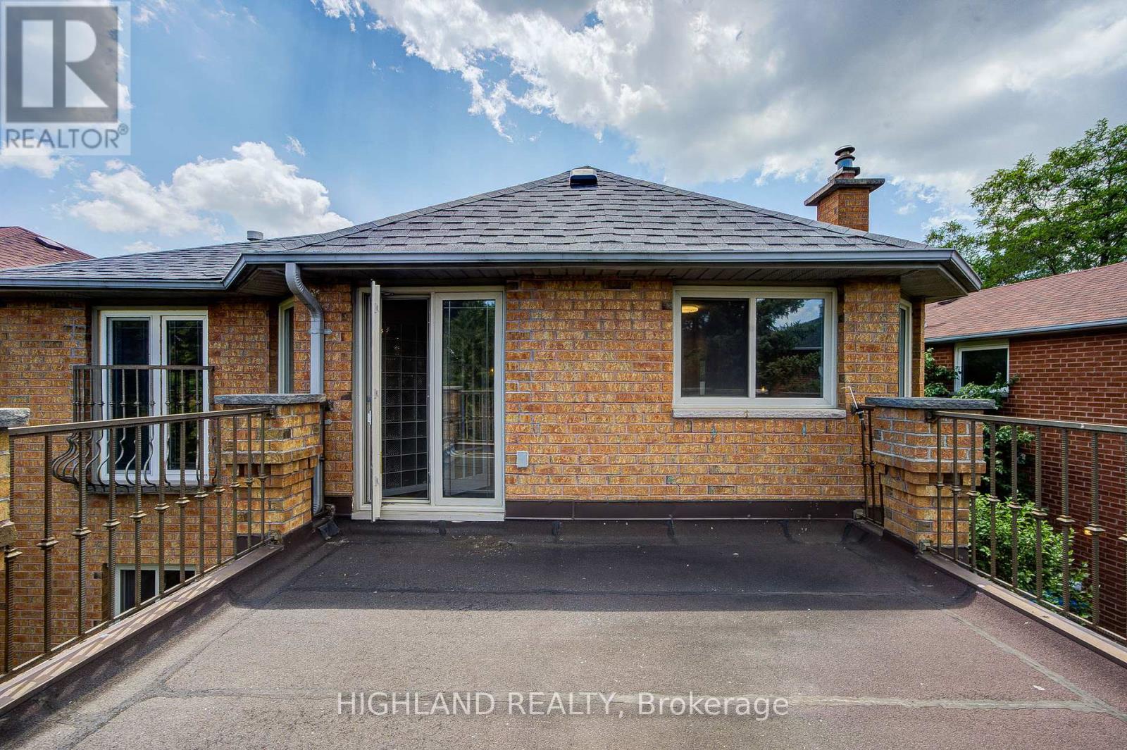 4369 SPINNINGDALE COURT - 36