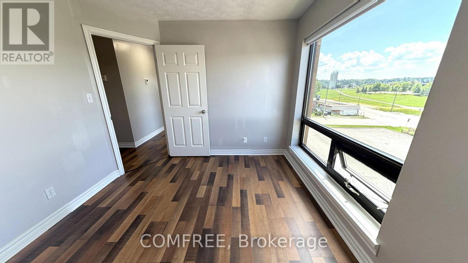 #401 1717 2ND AVENUE E - 16
