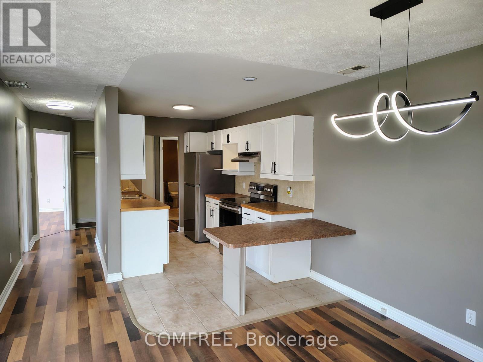 #401 1717 2ND AVENUE E - 8
