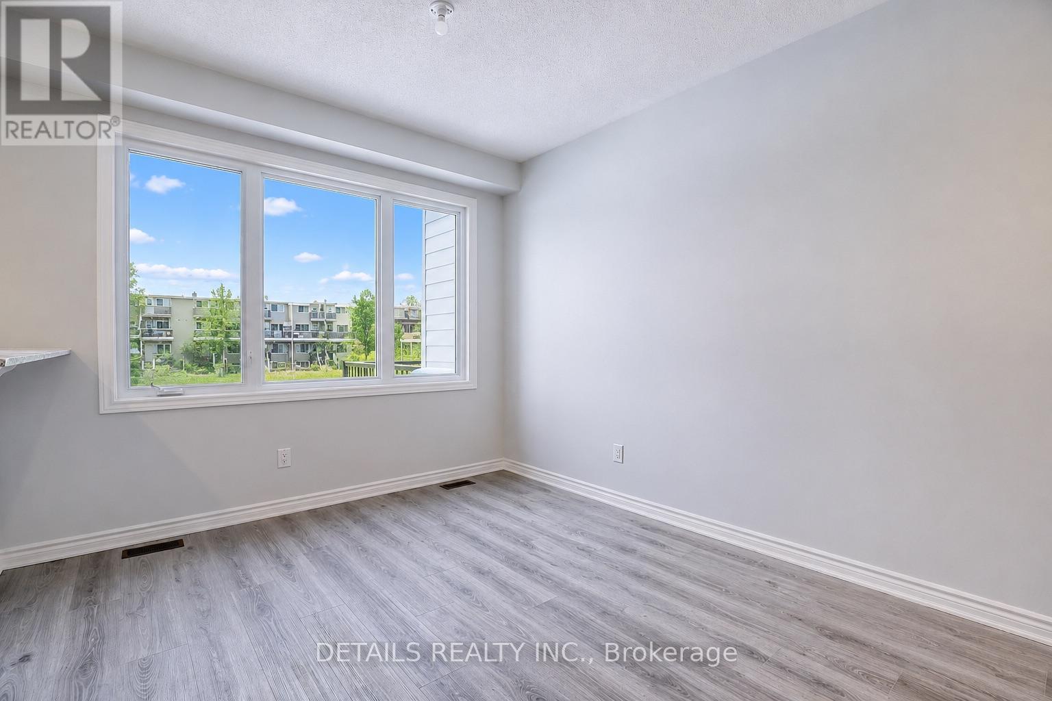 2 Bed, 2 Bath House for Rent in Ottawa – 265 SQUADRON CRESCENT, Ottawa – MLS# X13520282 - Image 8