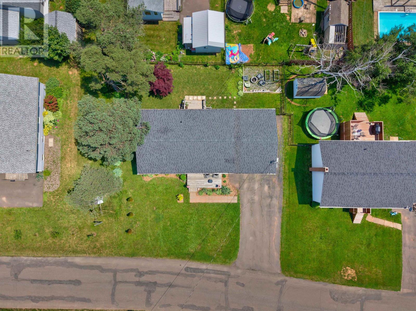273 Centennial Drive - 43