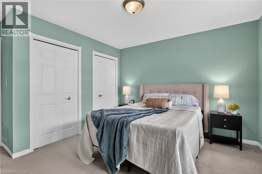 11 GARDEN Drive - Image 19