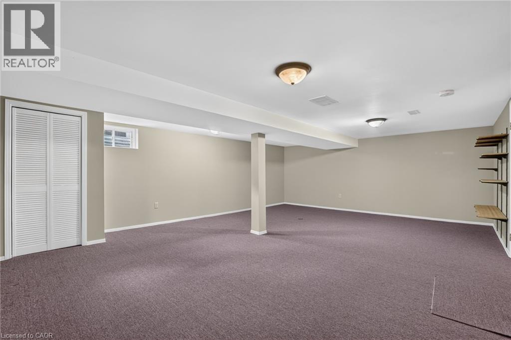 11 GARDEN Drive - Image 23