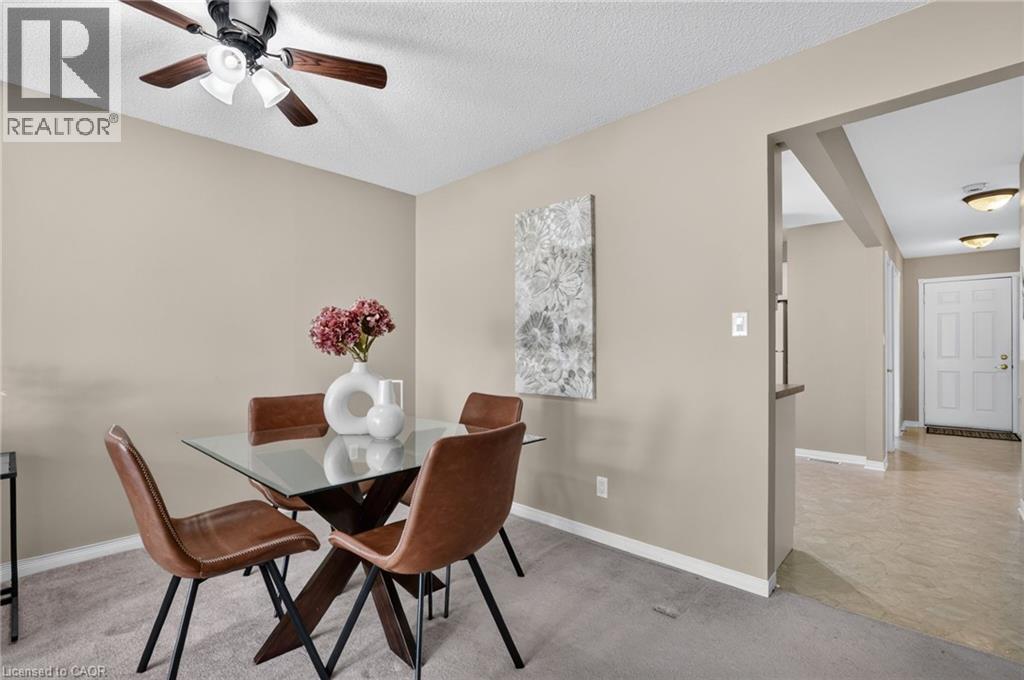 11 GARDEN Drive - Image 13