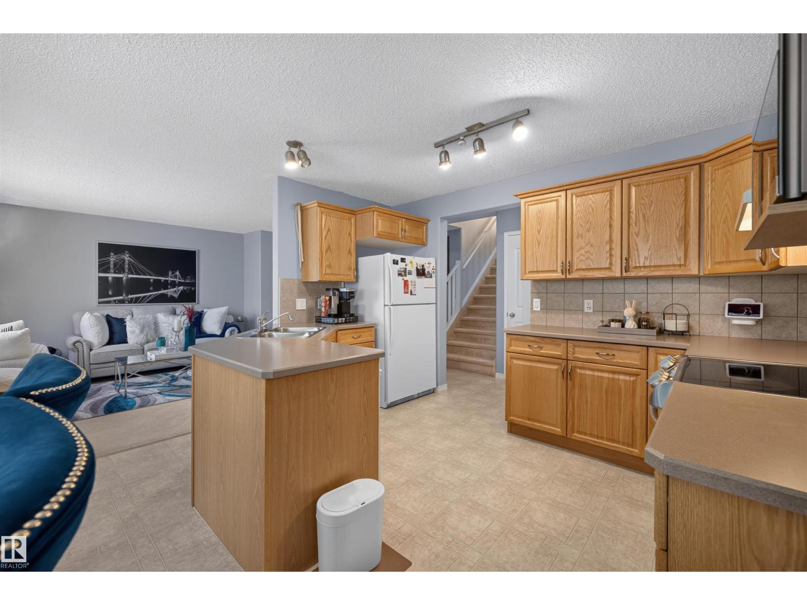 92 FOXBORO LI - photo 5