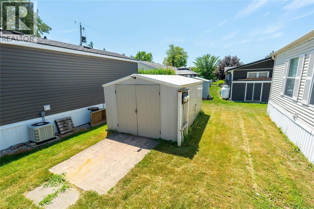 #7 9385 IPPERWASH ROAD - 6