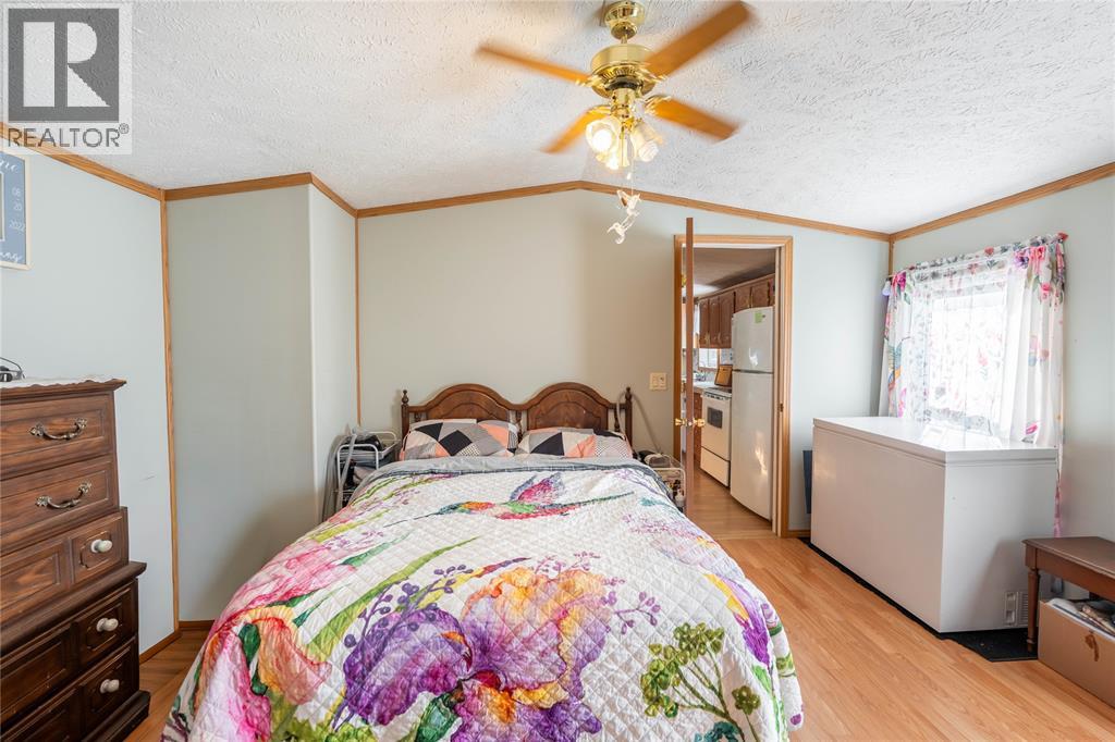 #7 9385 IPPERWASH ROAD - 21