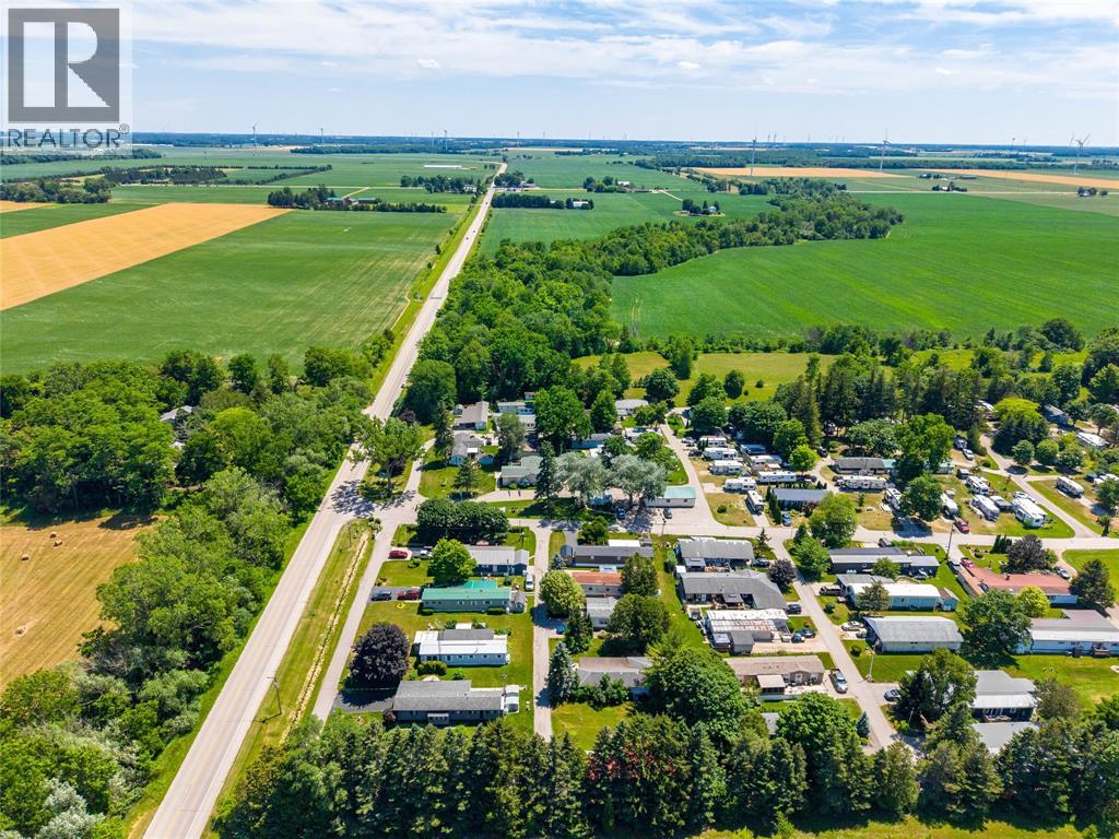 #7 9385 IPPERWASH ROAD - 33