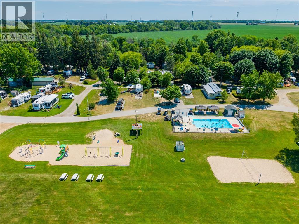 #7 9385 IPPERWASH ROAD - 34