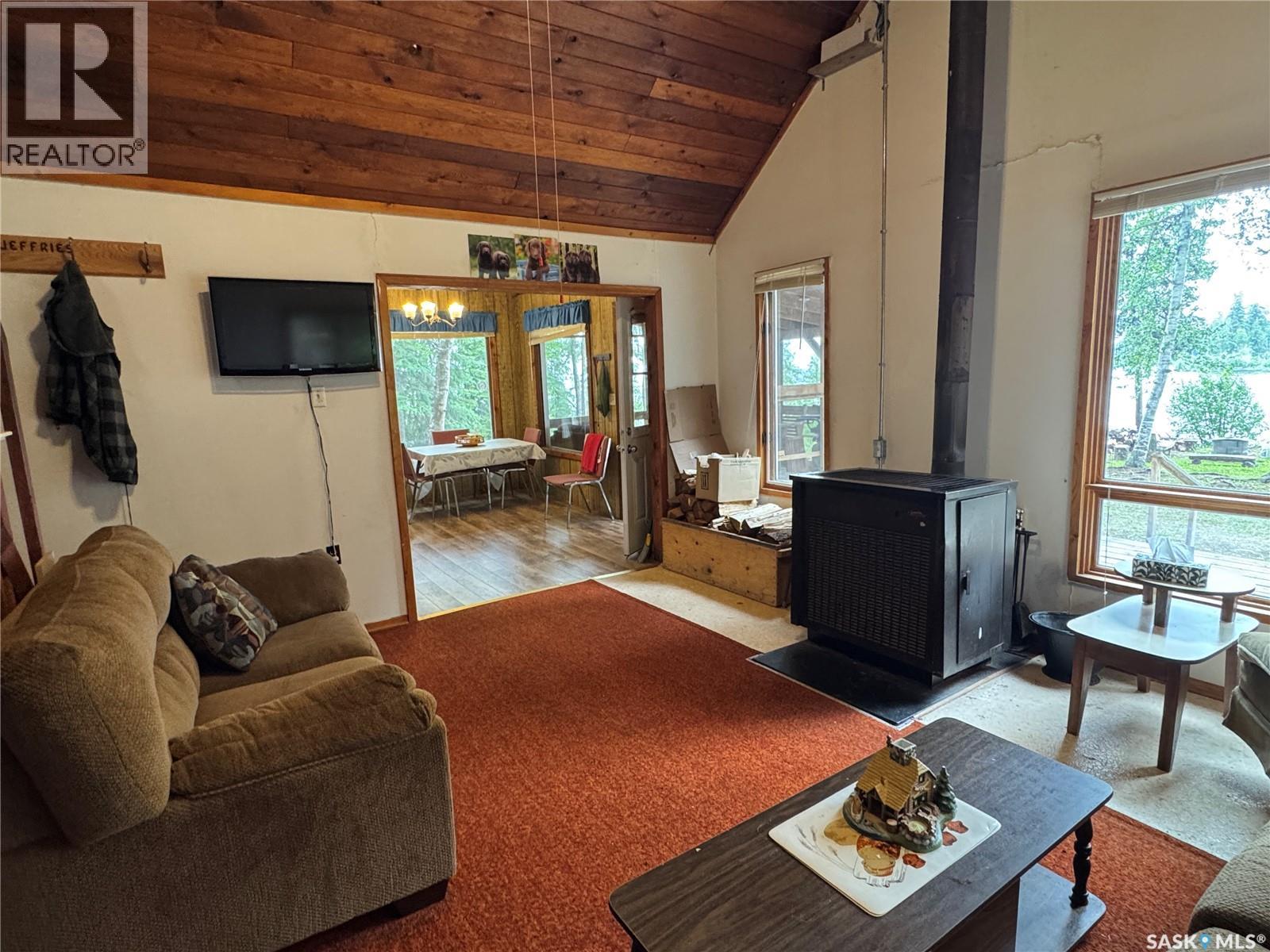 Lac La Ronge Cabin Near Potato Point - 17