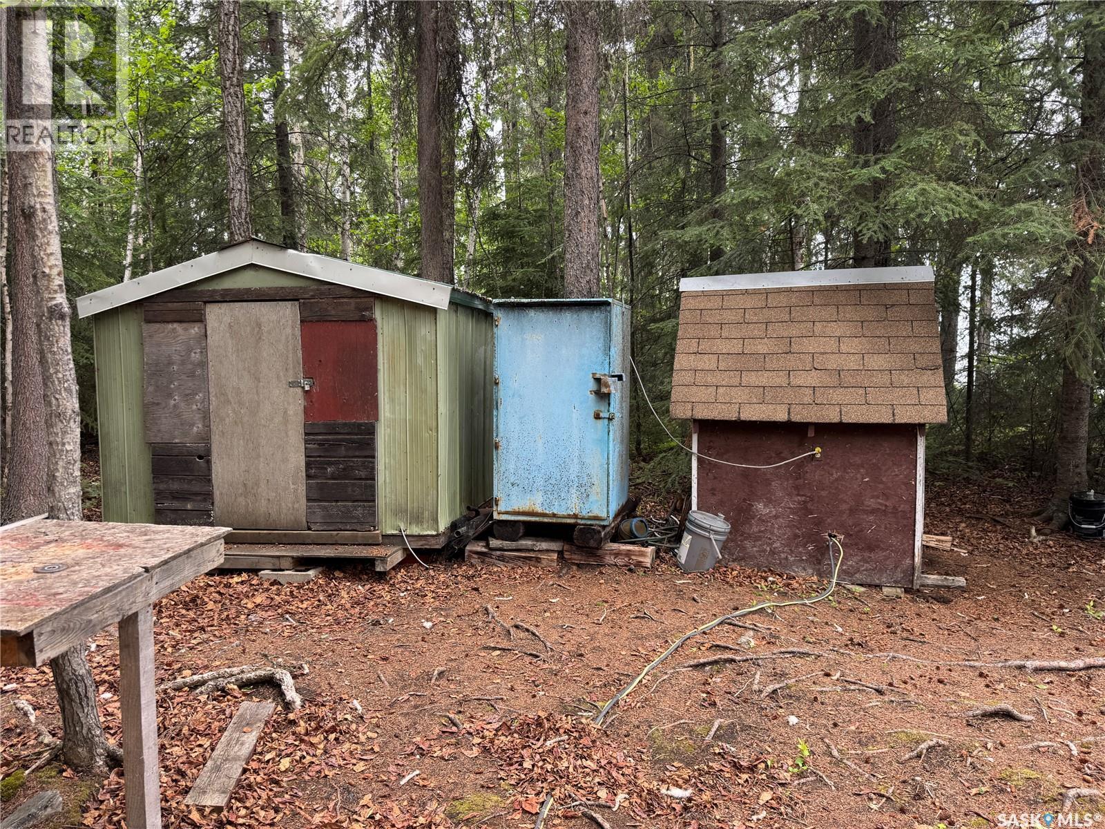 Lac La Ronge Cabin Near Potato Point - 38