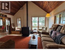 Lac La Ronge Cabin Near Potato Point, Northern Admin District, SK S0J1L0 Photo 8