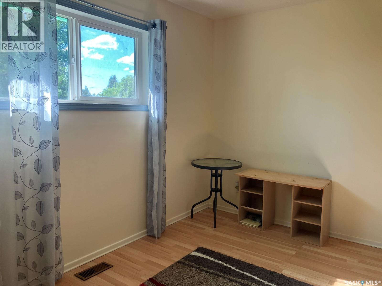 113 1st STREET W - 21