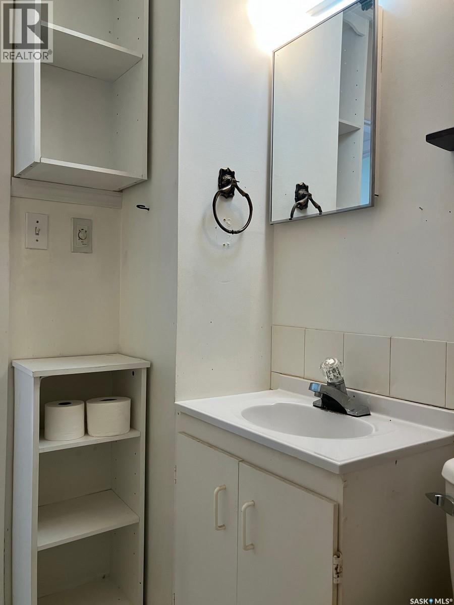113 1st STREET W - 24