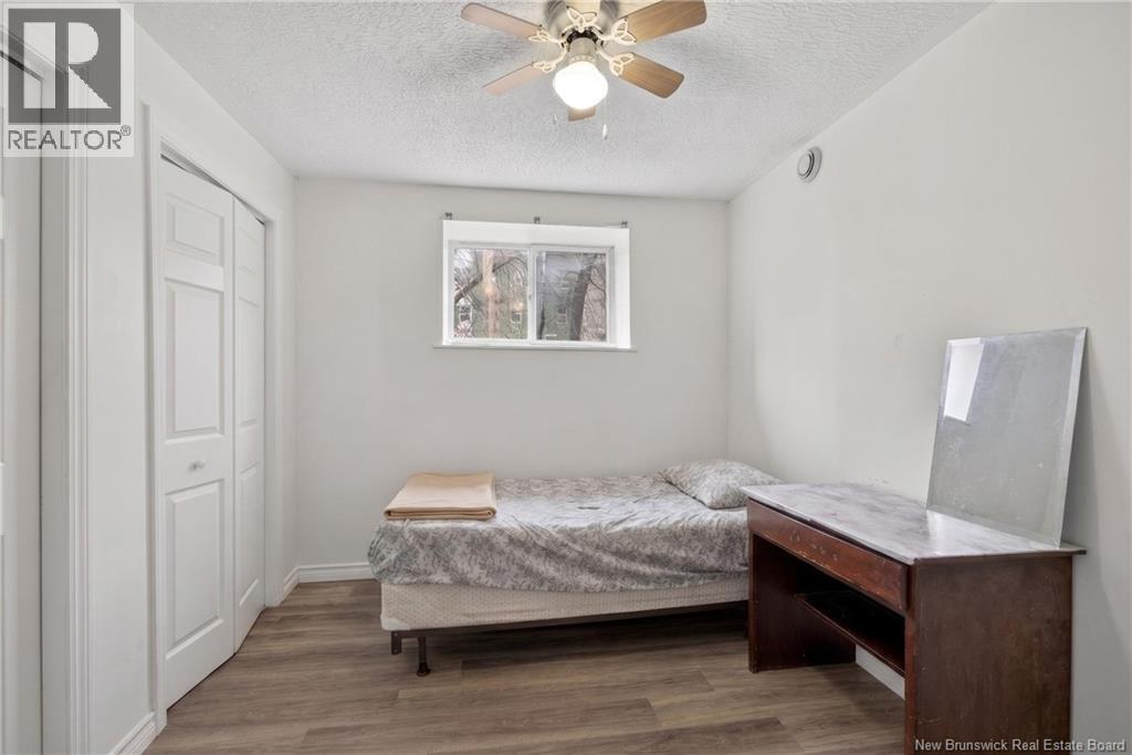 747 Beaverbrook Street - 22