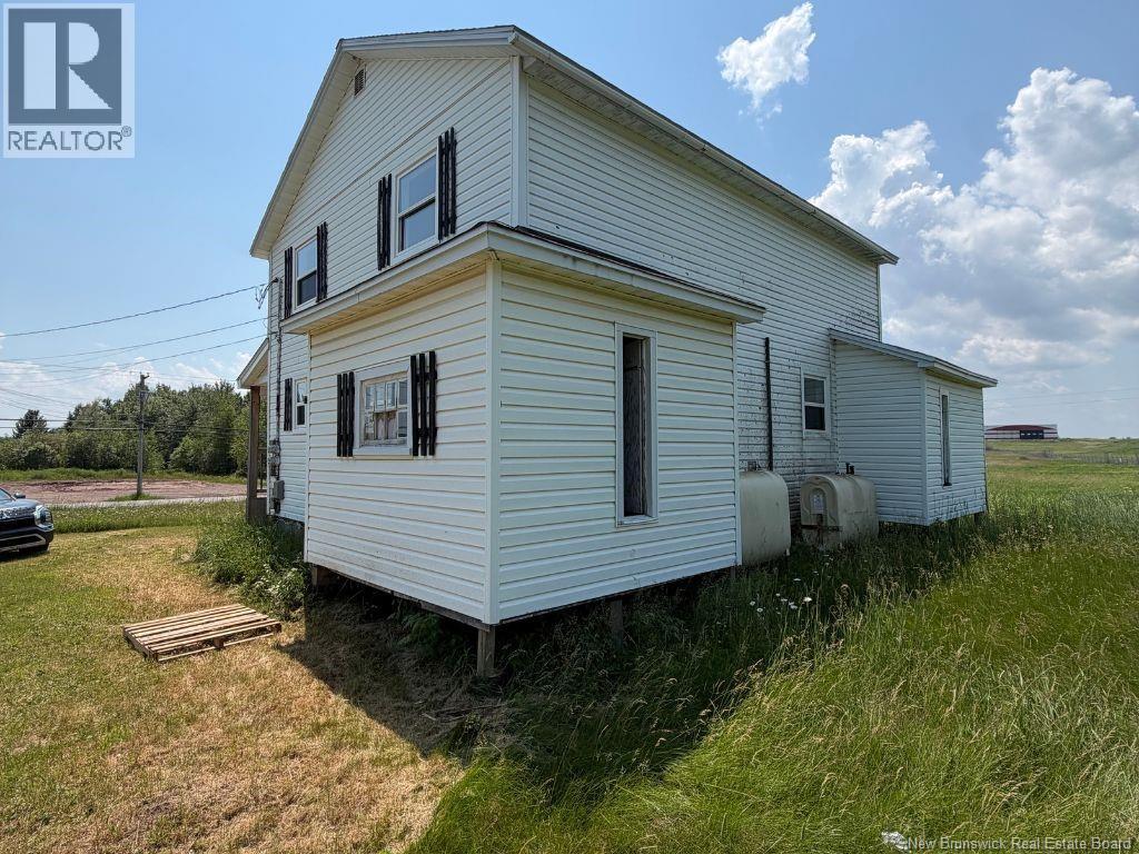2099-2101 CHAMPLAIN Street - Image 7