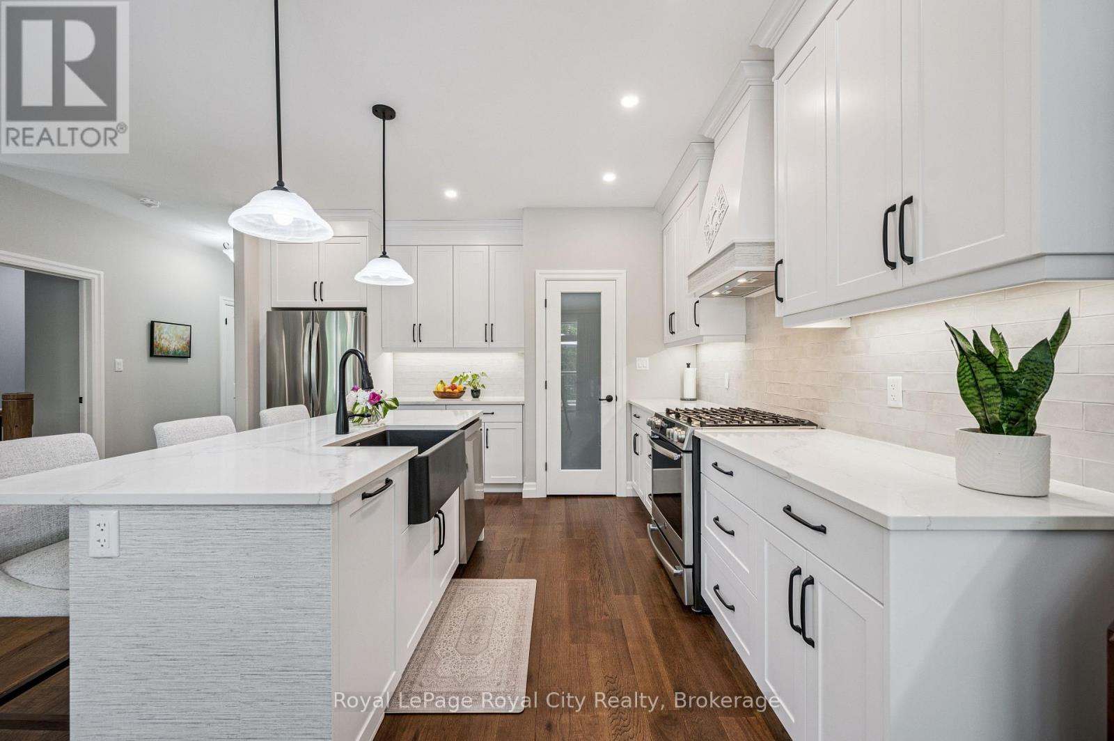 70 WILSON COURT - 7