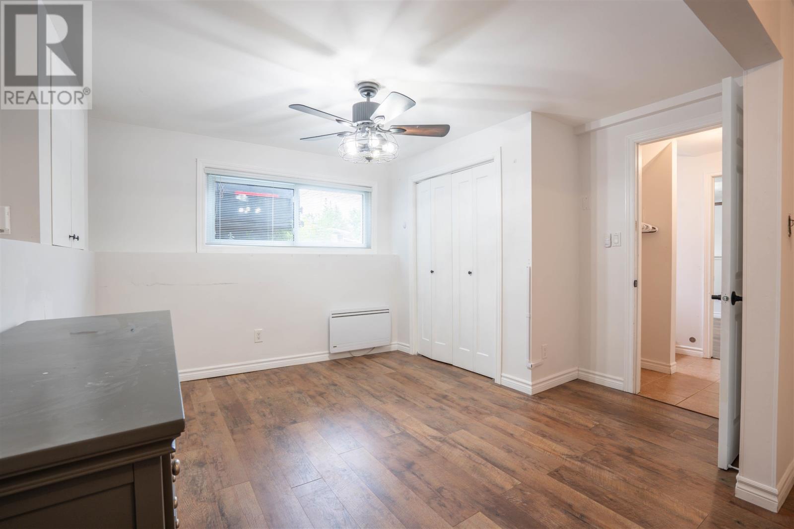 29 Van Daele ST - 24